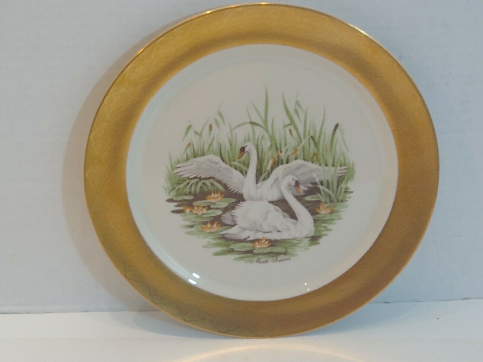 Vintage Pickard China U.S.A. Gold Rimmed Cabinet Plate with Swans Center