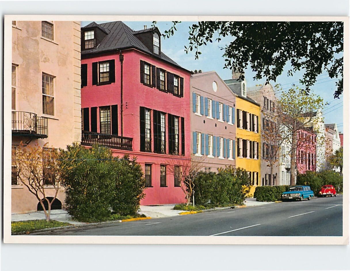 Postcard Rainbow Row Charleston South Carolina USA