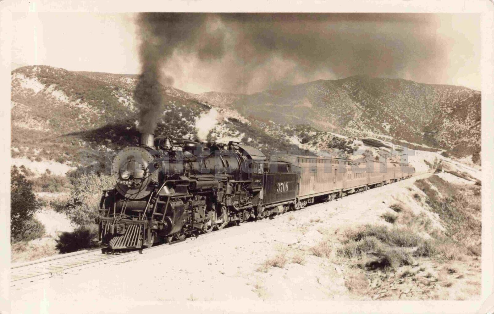 #3708 Santa Fe's Grand Canyon Ltd near Los Angeles c1939 USA Postcard #63-21