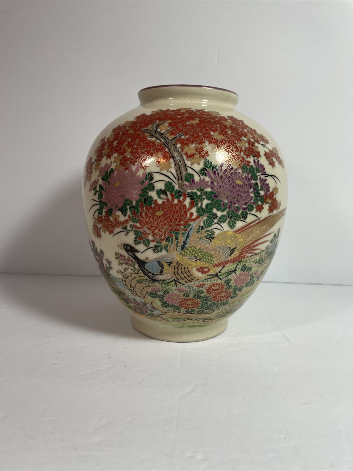 Beautiful Vintage Painted Japanese Porcelain Vase With Crazing