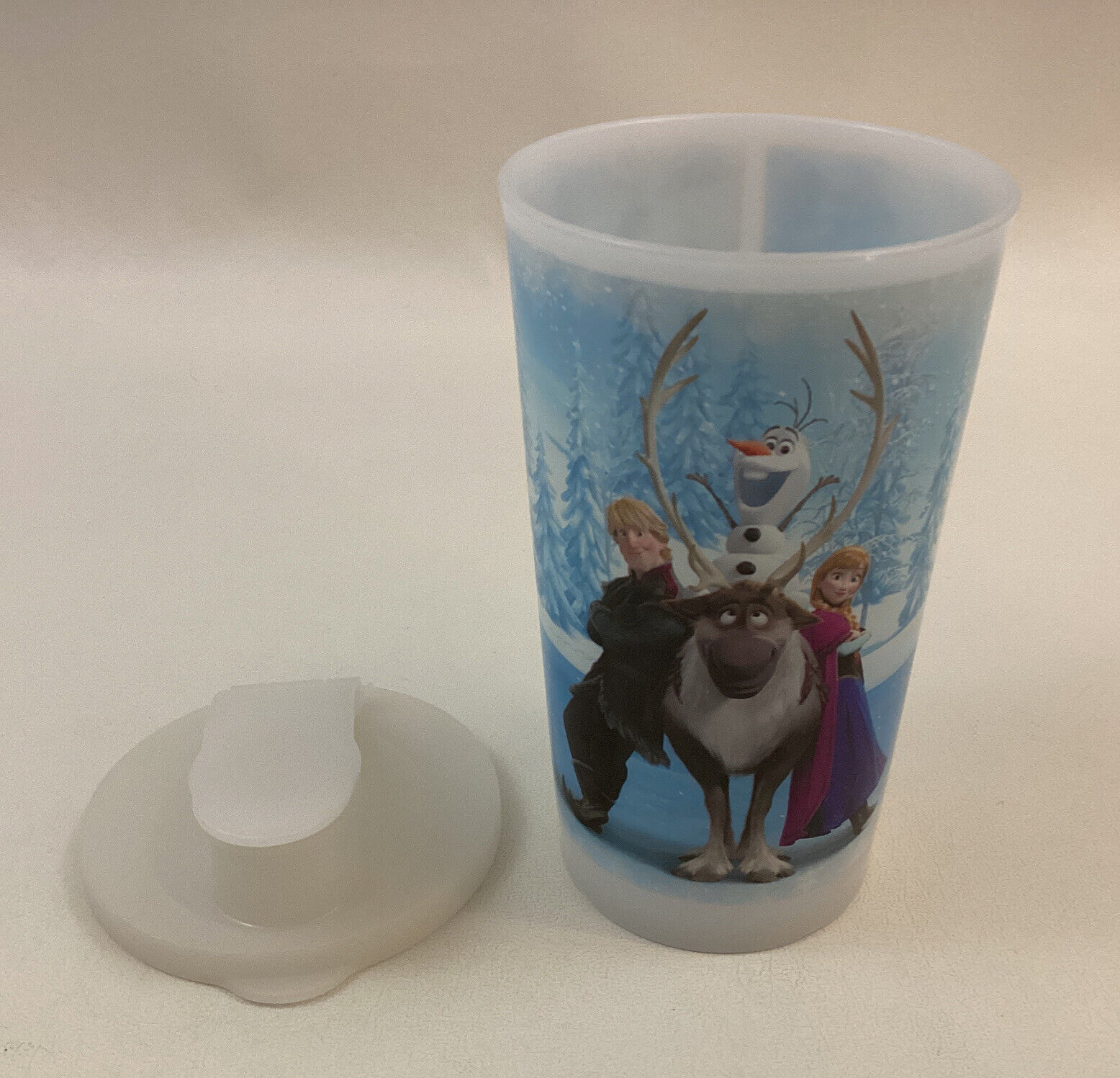 Tupperware Frozen Disney Movie Tumbler & Drink Seal Elsa Anna Kristoff  Olaf