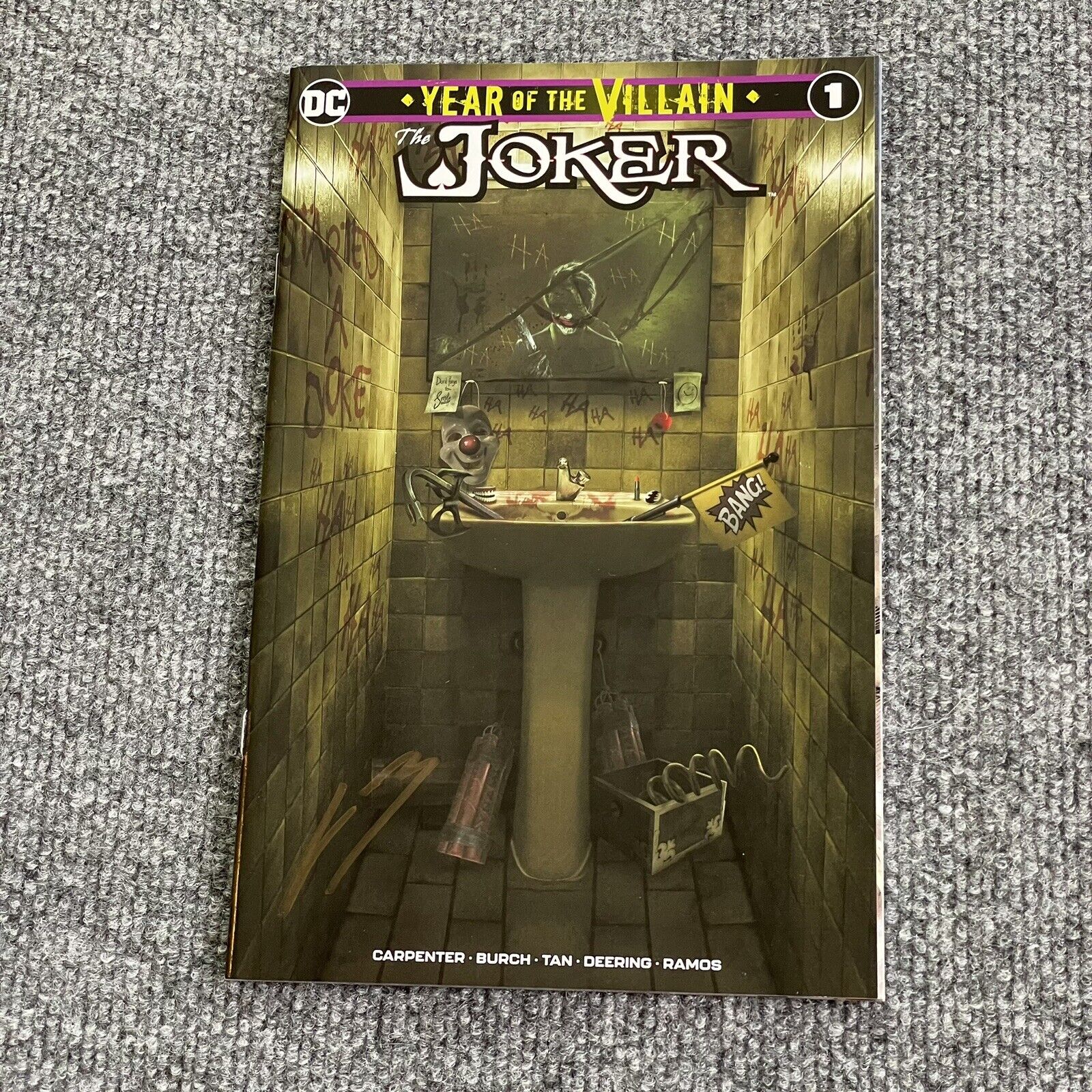 The Joker Year of the Villain #1 Bosslogic Planet Awesome Cover A Variant Signed