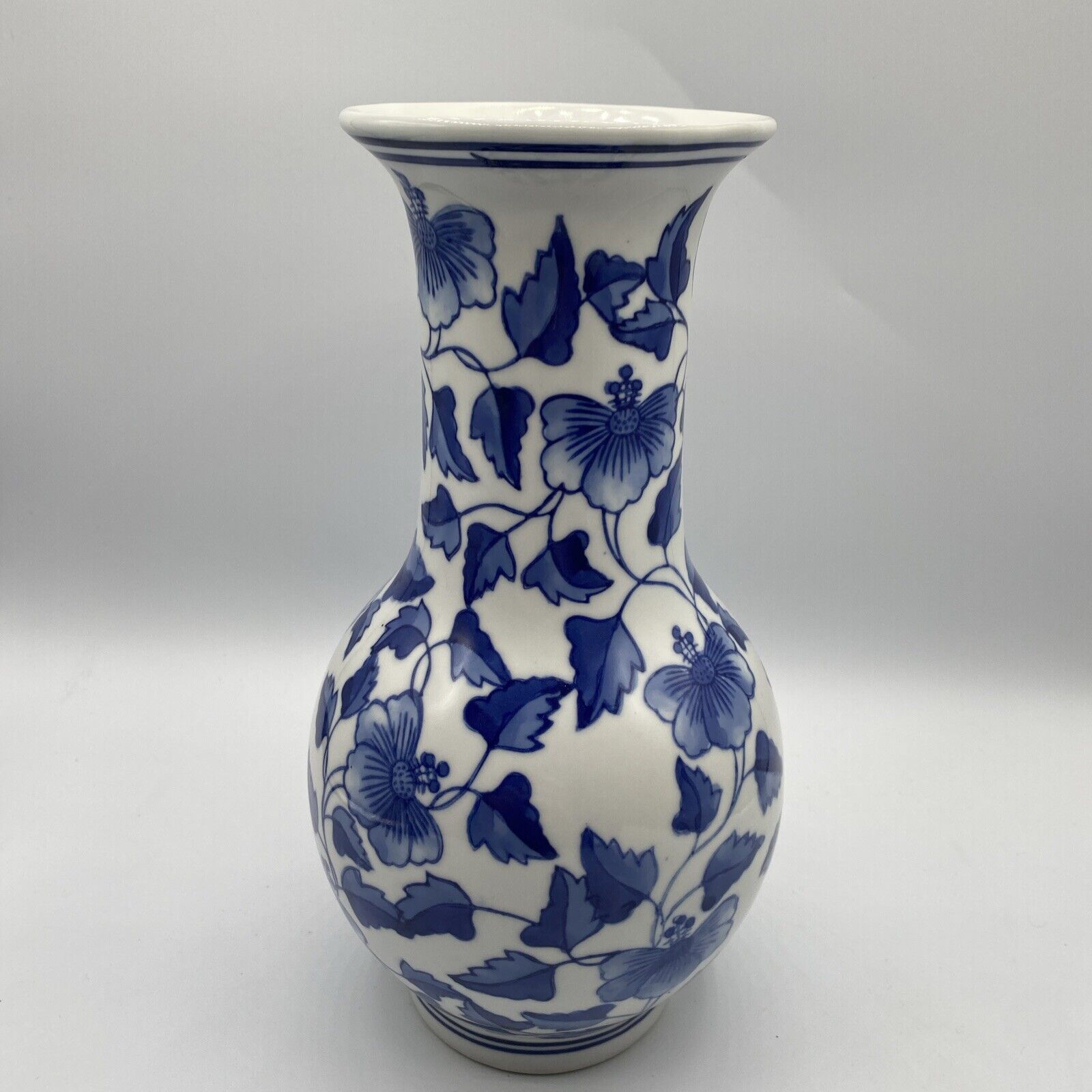 Stunning New Medium Blue and White Asian Style Vase 10 X 5 Inches
