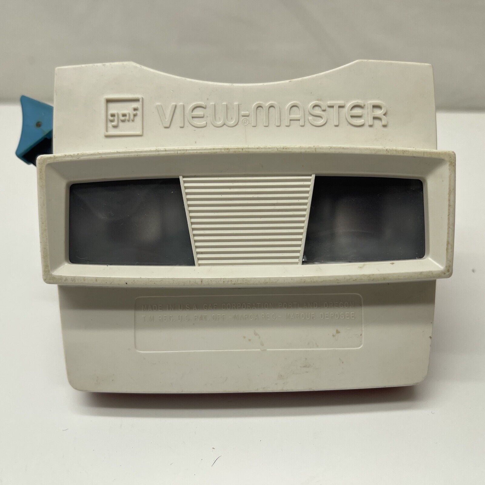  VINTAGE GAF VIEW-MASTER RED, WHITE & BLUE MADE IN THE U.S.A. 1970s TOYS 