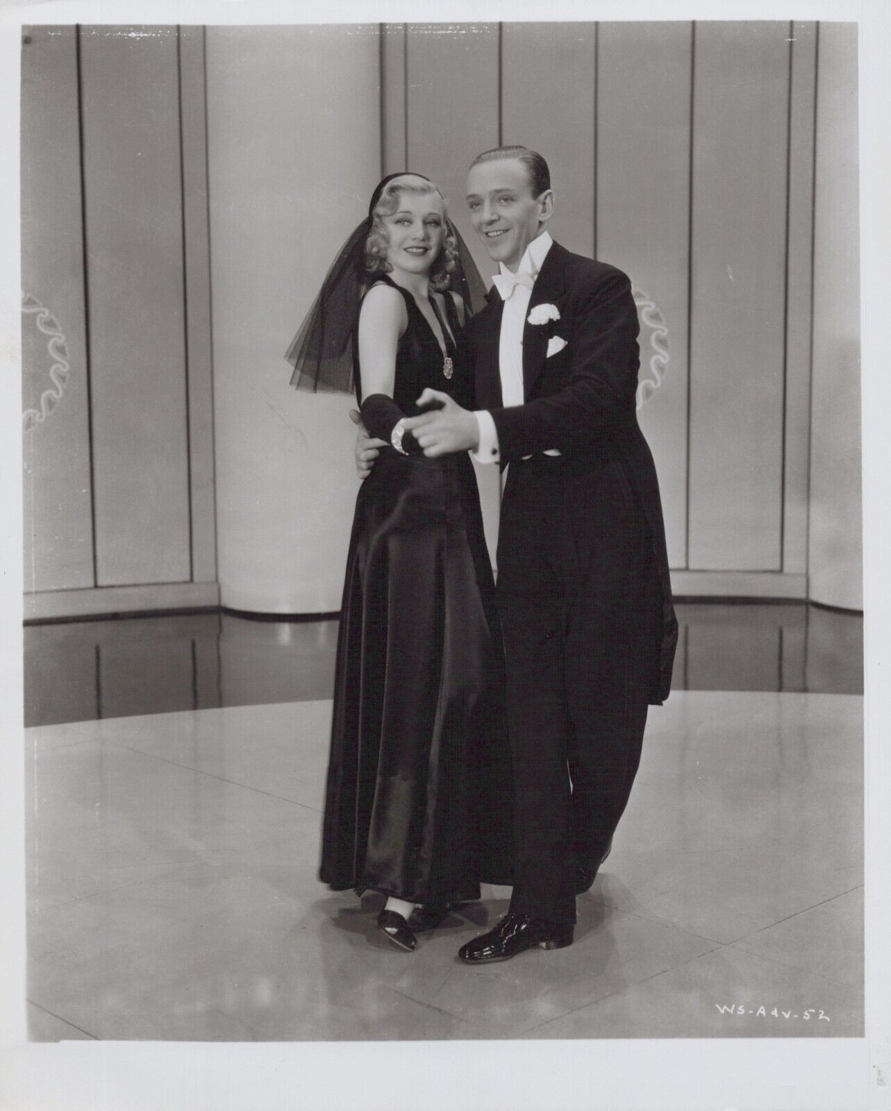 HOLLYWOOD BEAUTY GINGER ROGERS + FRED ASTAIRE PORTRAIT 1950s VINTAGE Photo C38