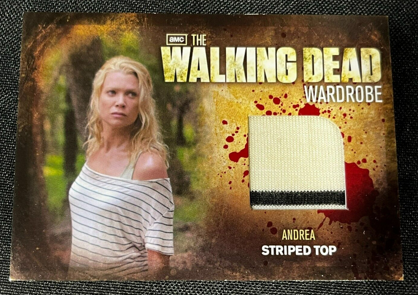 2012 Cryptozoic Walking Dead Andrea Striped Top M26 Patch Card AA 101423