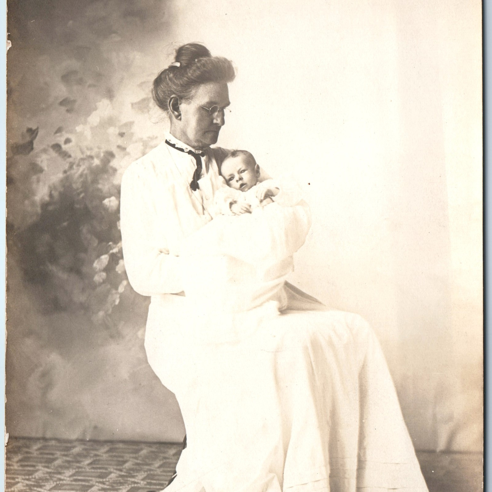 c1910s Elegant Mother Baby Portrait RPPC Cute Child Grandmother Real Photo A261