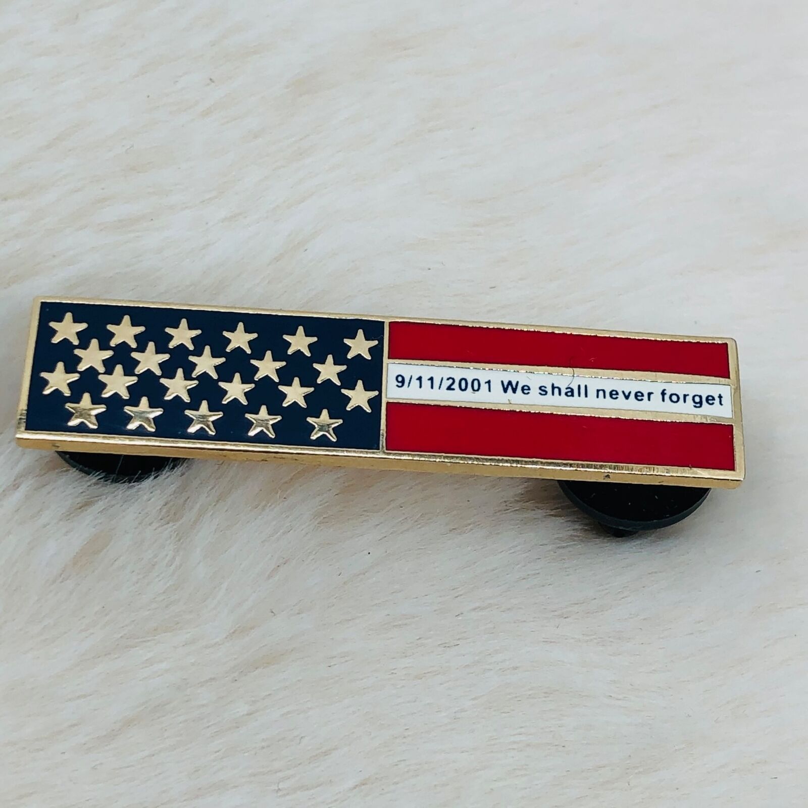 September 11th 9/11 Remembrance USA Flag Enamel Lapel Bar Pin Never Forget