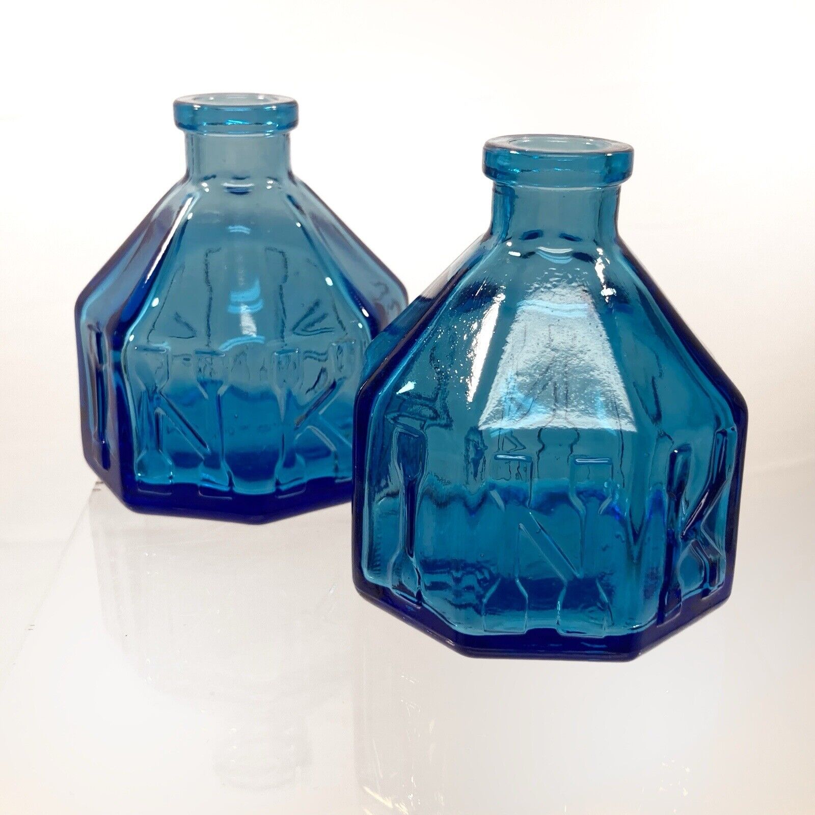 2 Vintage Wheaton New Jersey Blue Glass 2.5