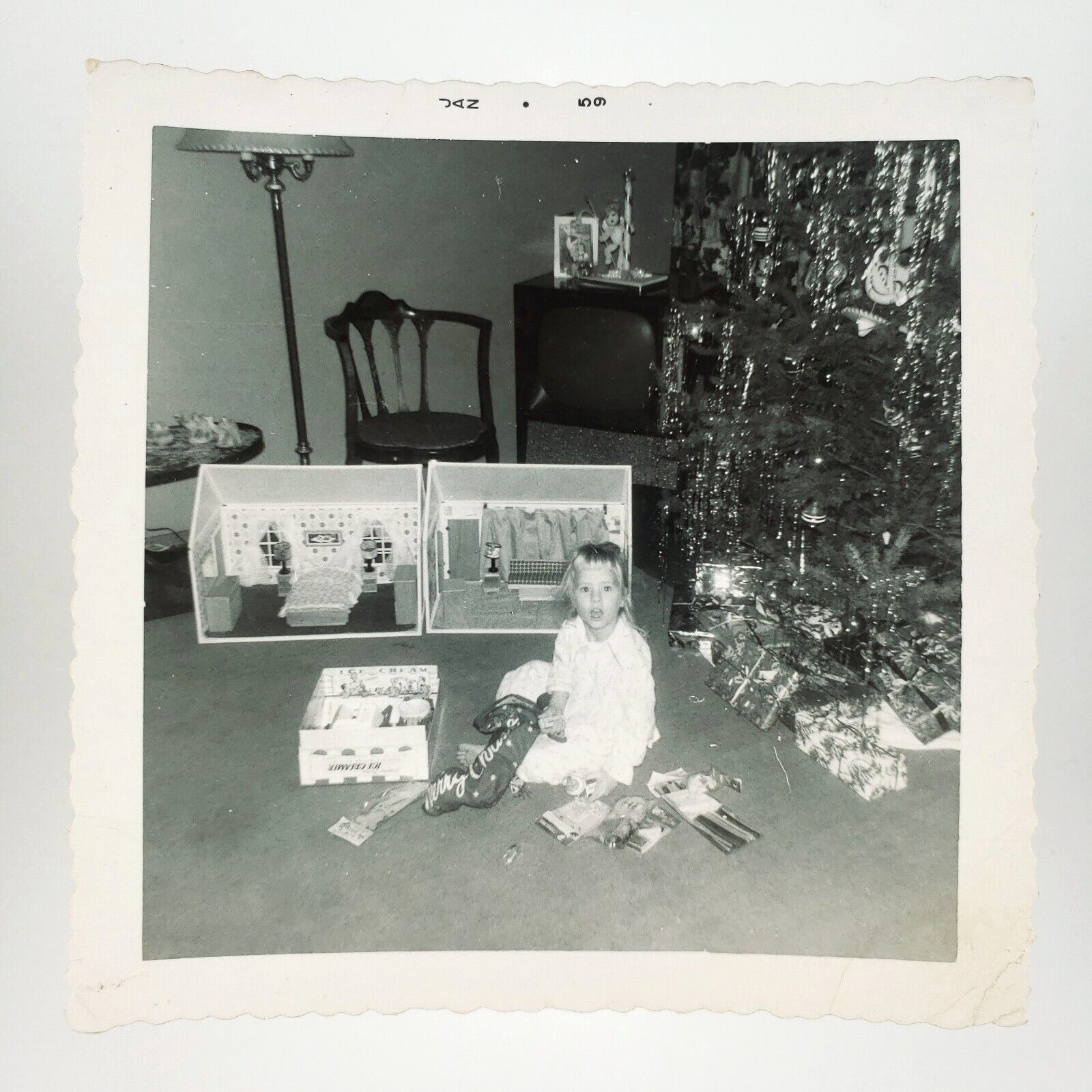 Flabbergasted Christmas Dollhouse Girl Photo 1950s Tree Toys Stocking Kid A4222