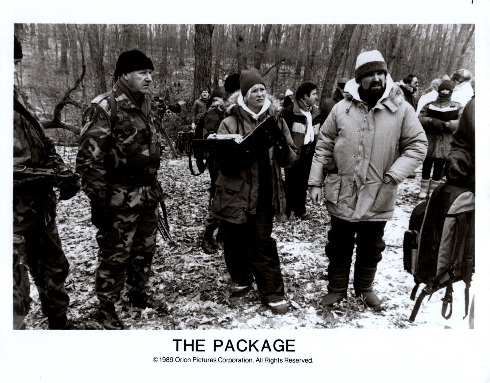 Gene Hackman + Joanna Cassidy in The Package (1989) 🎬⭐ Original Photo K 467