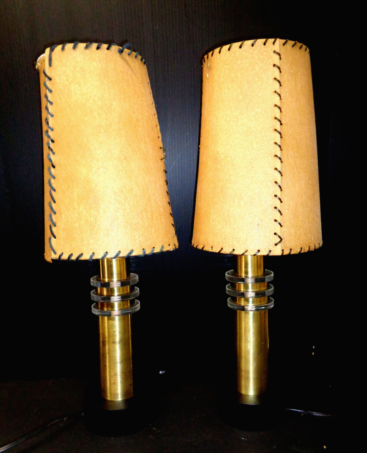 PAIR OF STACKED LUCITE & BRASS MACHINE AGE LAMPS, KEM WEBBER? GILBERT ROHDE? 23\