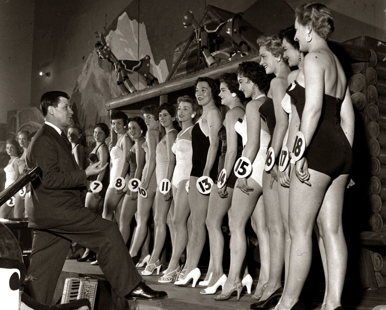 1951 First MISS WORLD Beauty Contestant Pageant Picture Photo 5x7