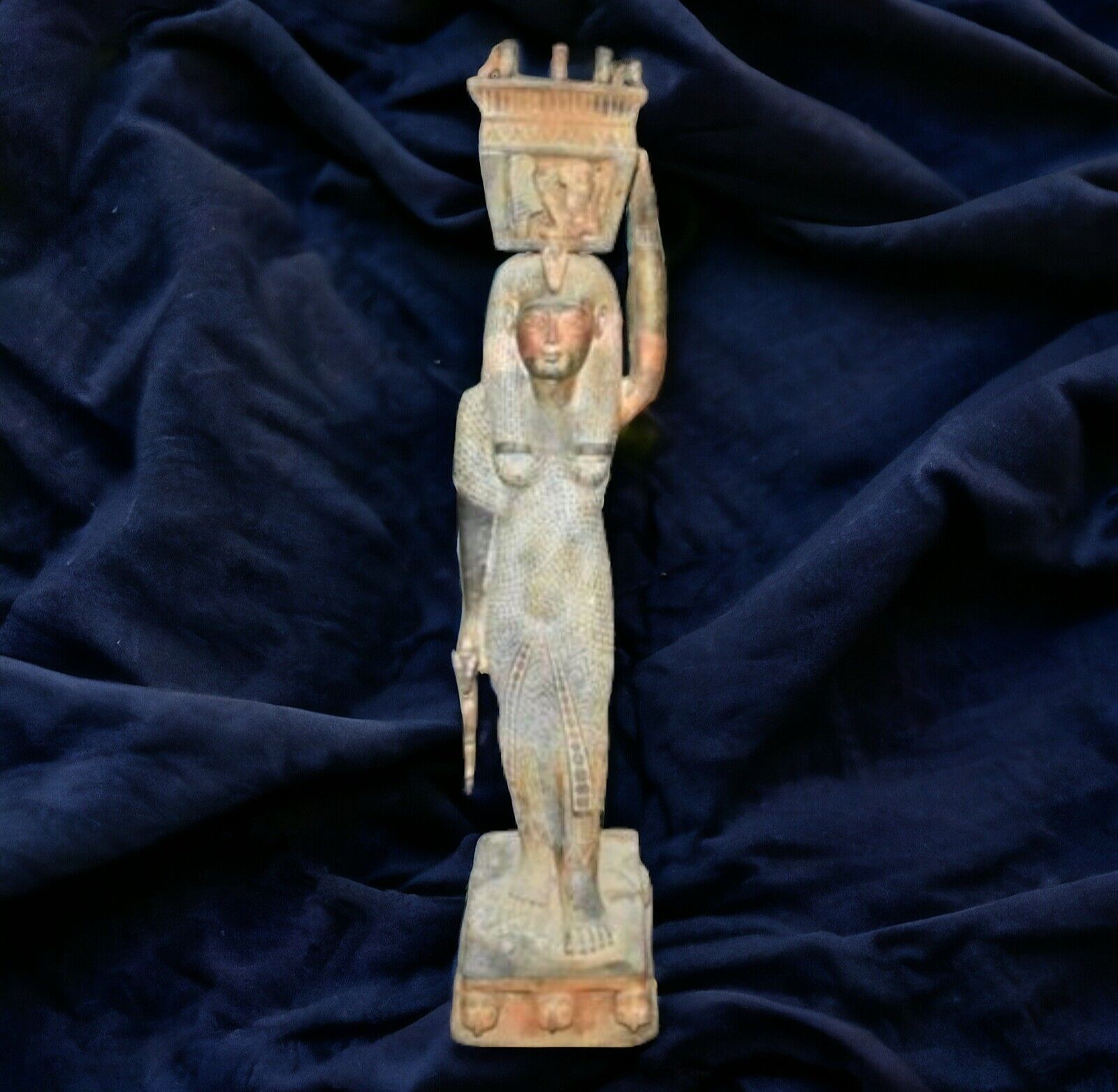 Ancient Egyptian Antiquities Rare Pharaonic Isis Statue Goddess of Love Rare BC
