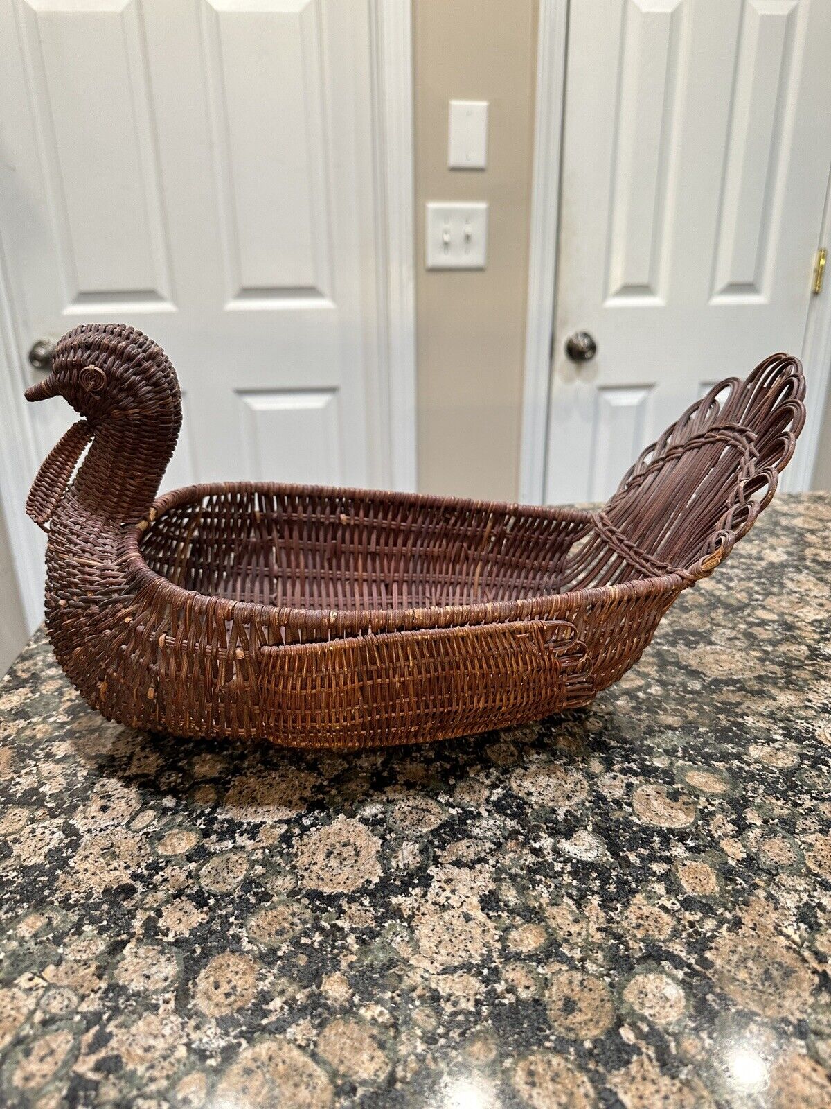  Vintage Thanksgiving Turkey Wicker Bread Baskets Serving Bowl