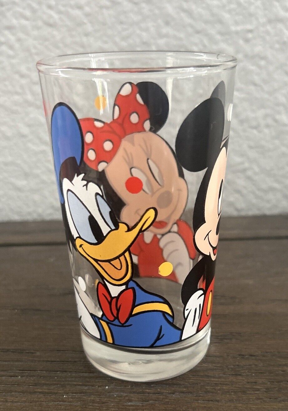 Vintage Walt Disney Company Mickey Mouse Minnie Donald Duck Glass Tumbler
