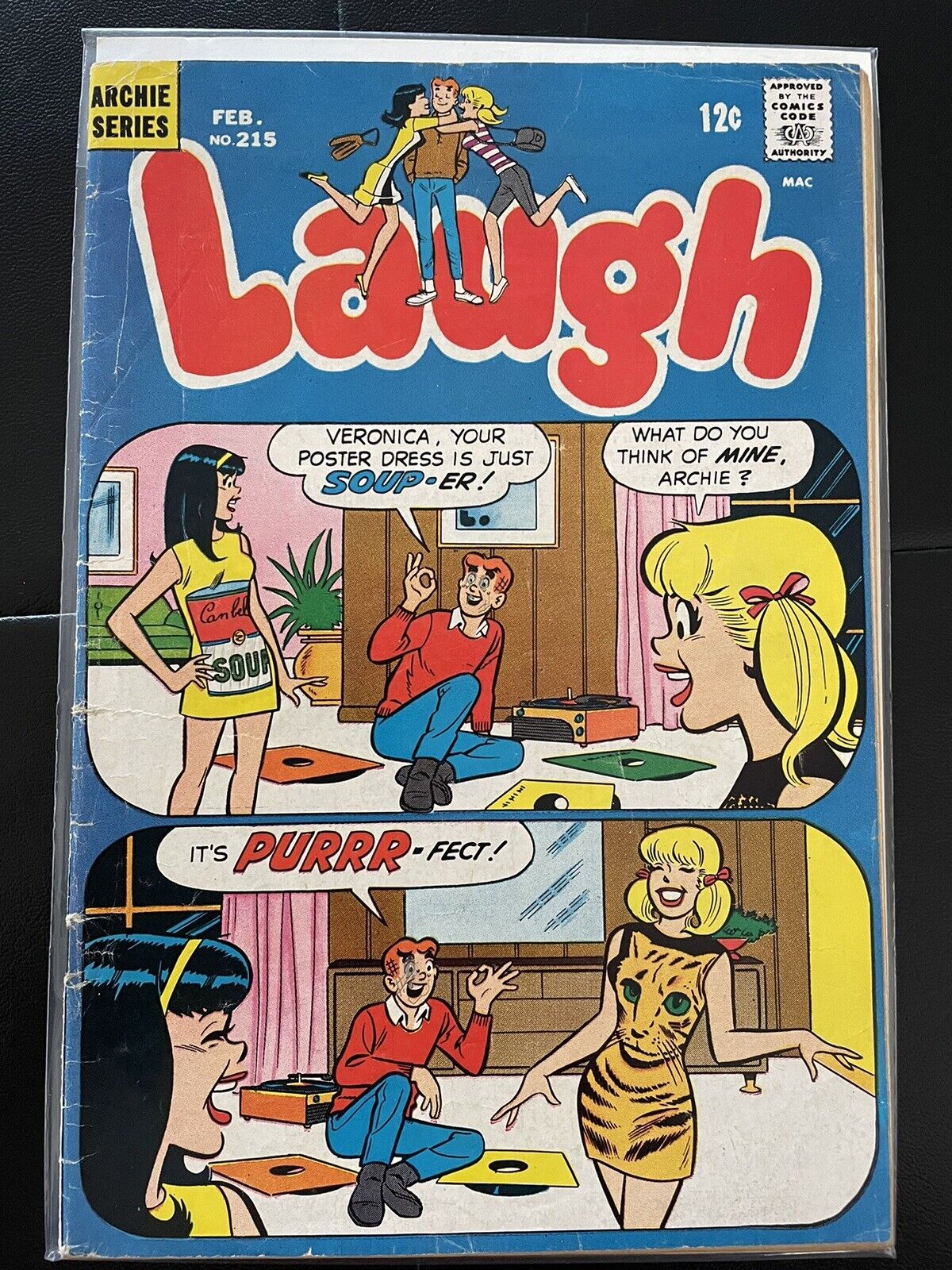 FEB 1969 (NM)ARCHIE SERIES LAUGH COMICS #215 SOUP-ER PURRR-FECT RECORD PLAYER