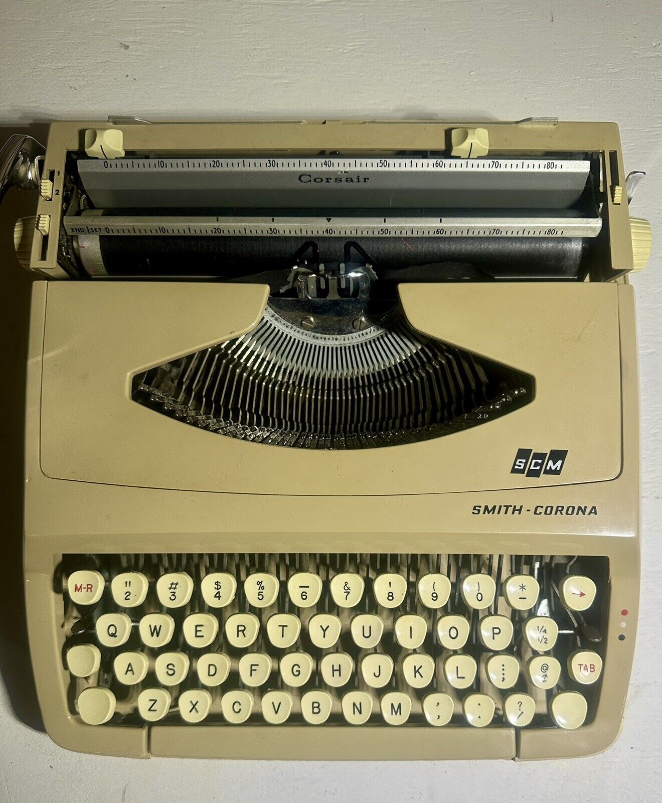 Vintage Typewriter SMITH CORONA PROFILE 1960s Made in England Portable 