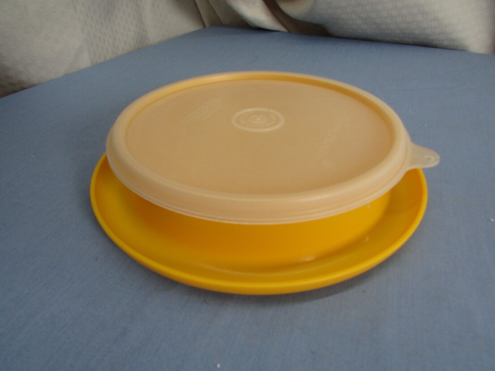 Vintage Tupperware 1317 Little Diner Bowl Yellow Clear Lid