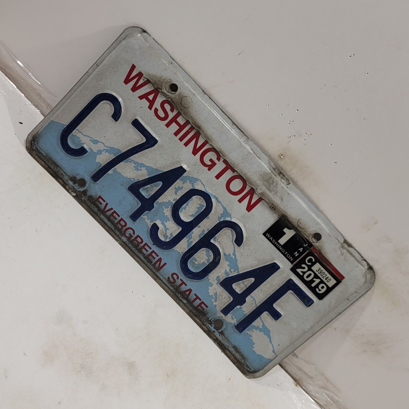 2019 Washington Evergreen State License Plate C74964F Man cave BAR