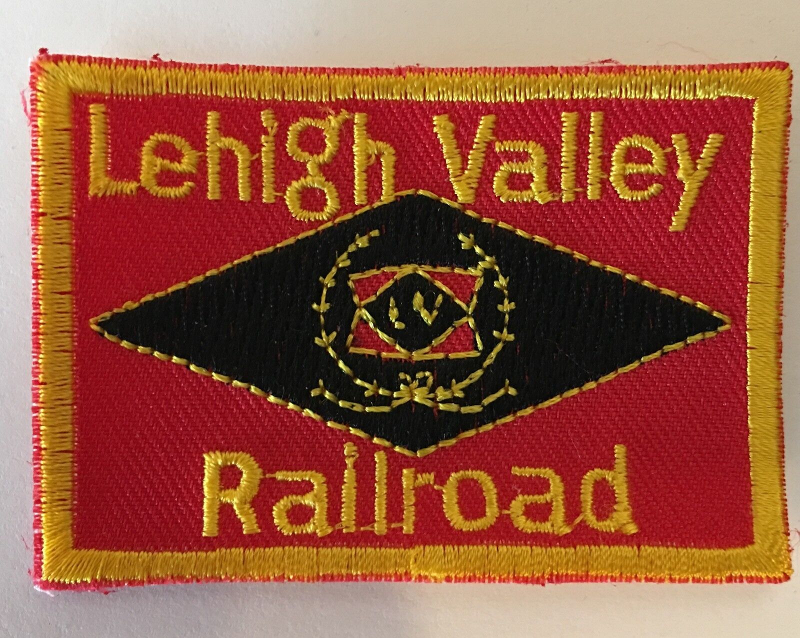 Patch-LEHIGH VALLEY RAILROAD (LV)  #10613 RED- NEW- 