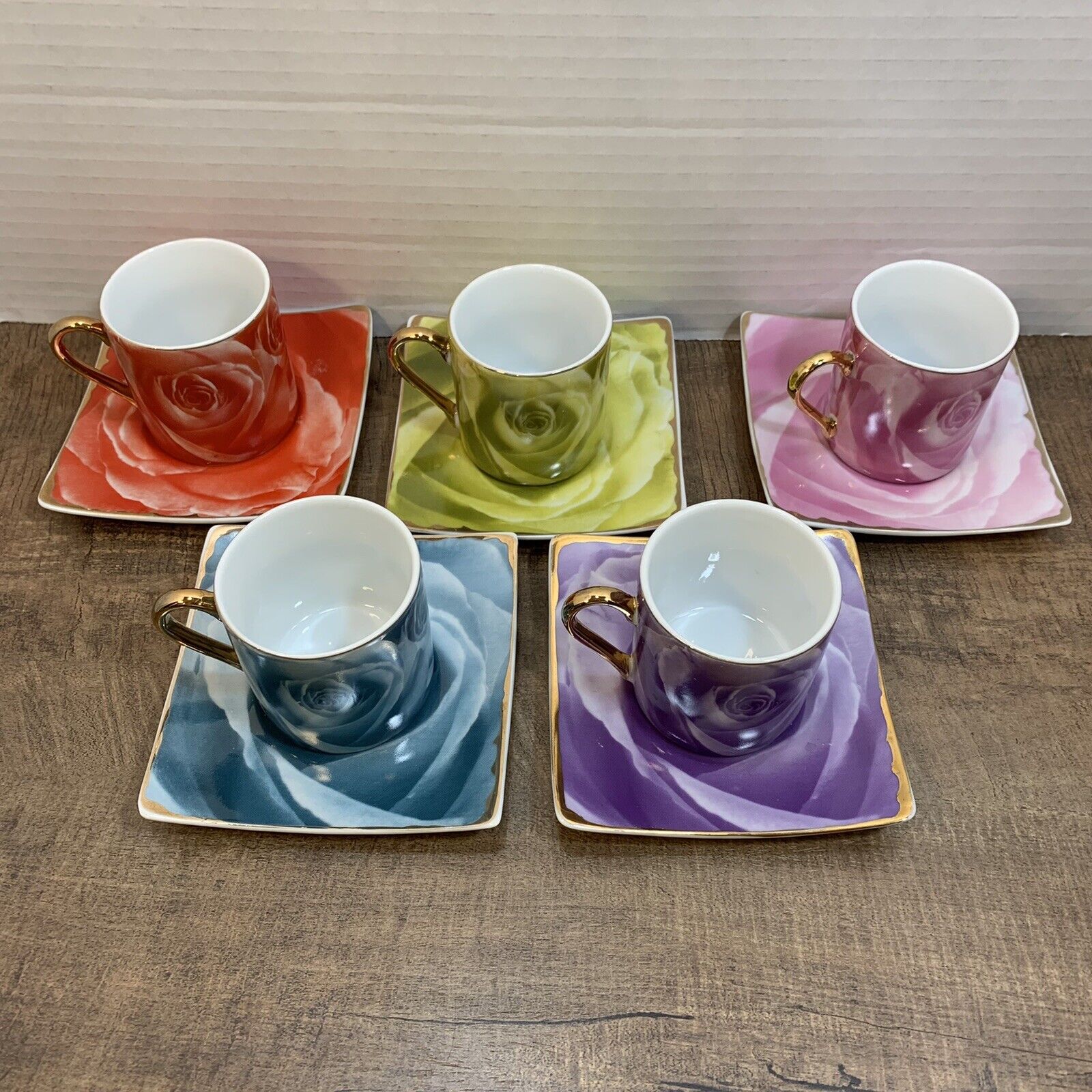 Casati Fine Porcelain Demitasse Espresso Set 5 Cups/Saucers Roses