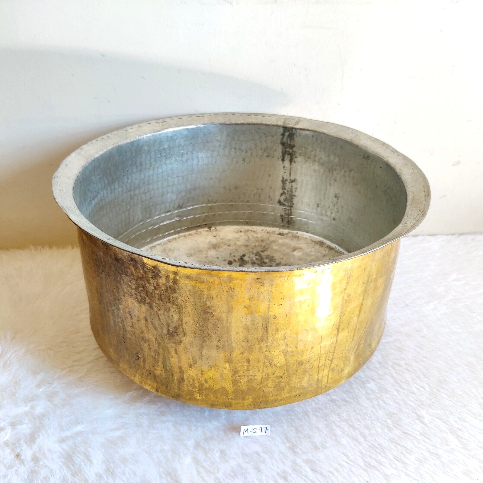 1920s Vintage Hand Hammered Tin Coating Golden Brass Big Cooking Bowl M297