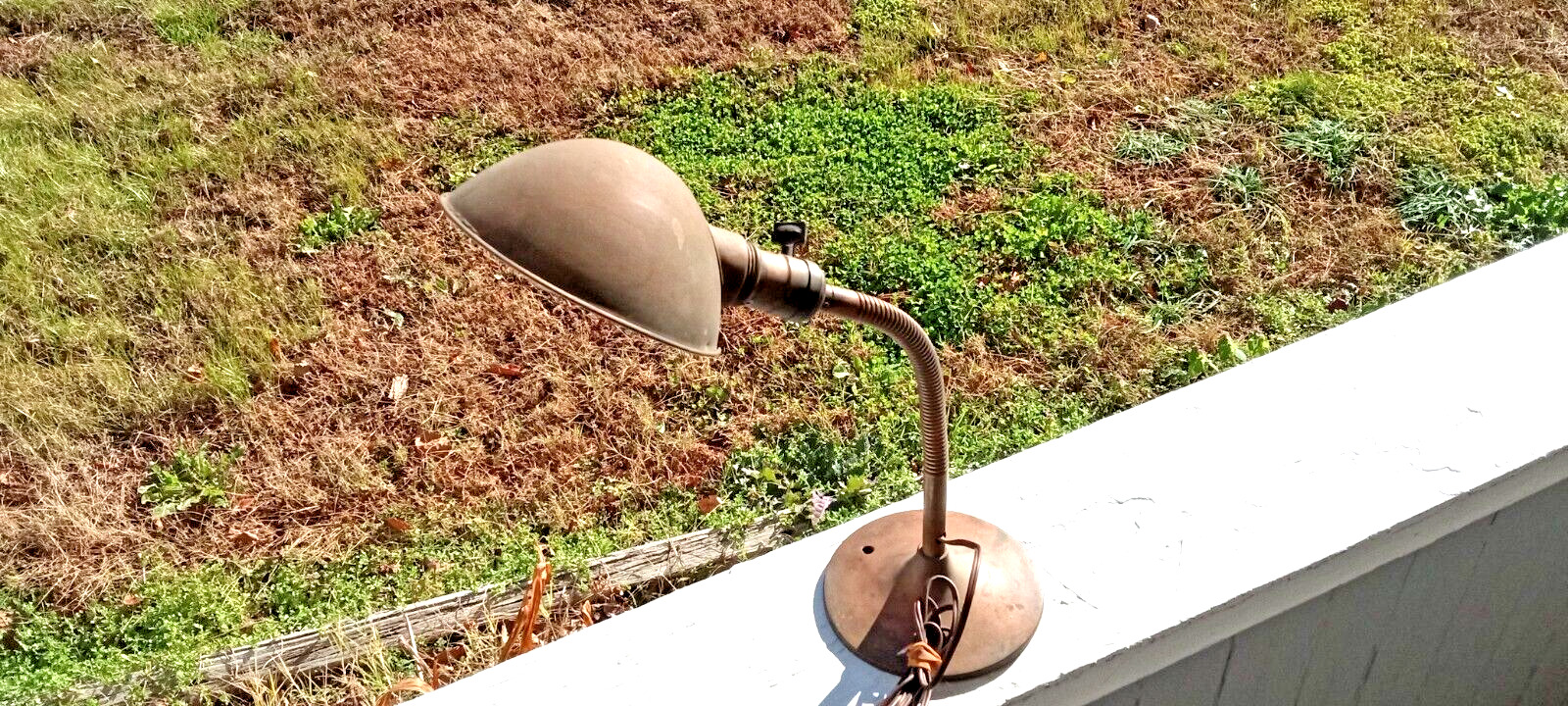 Vintage ART DECO Brass Gooseneck Working Hubbell Desk Lamp / Light Nice Patina