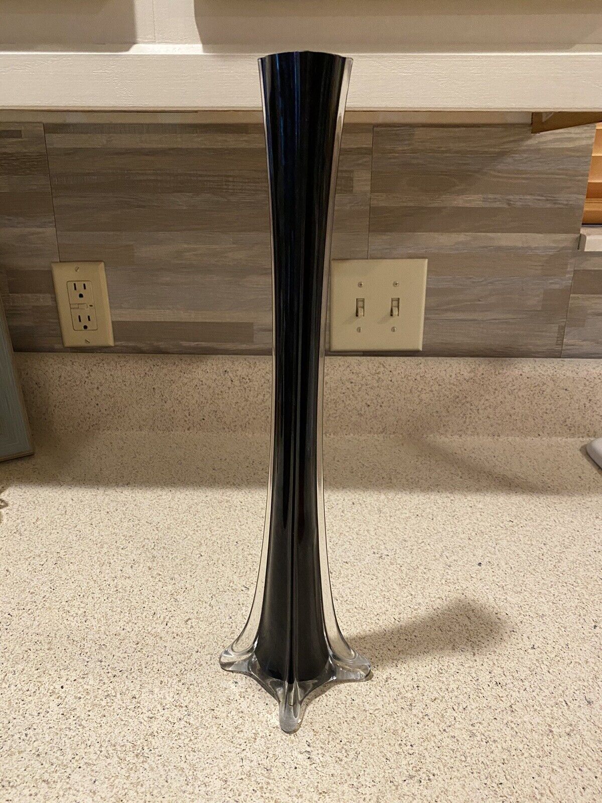 AAC-American Asian Commerce-Black & Clear 15.5” hand Blown Art Glass Vase