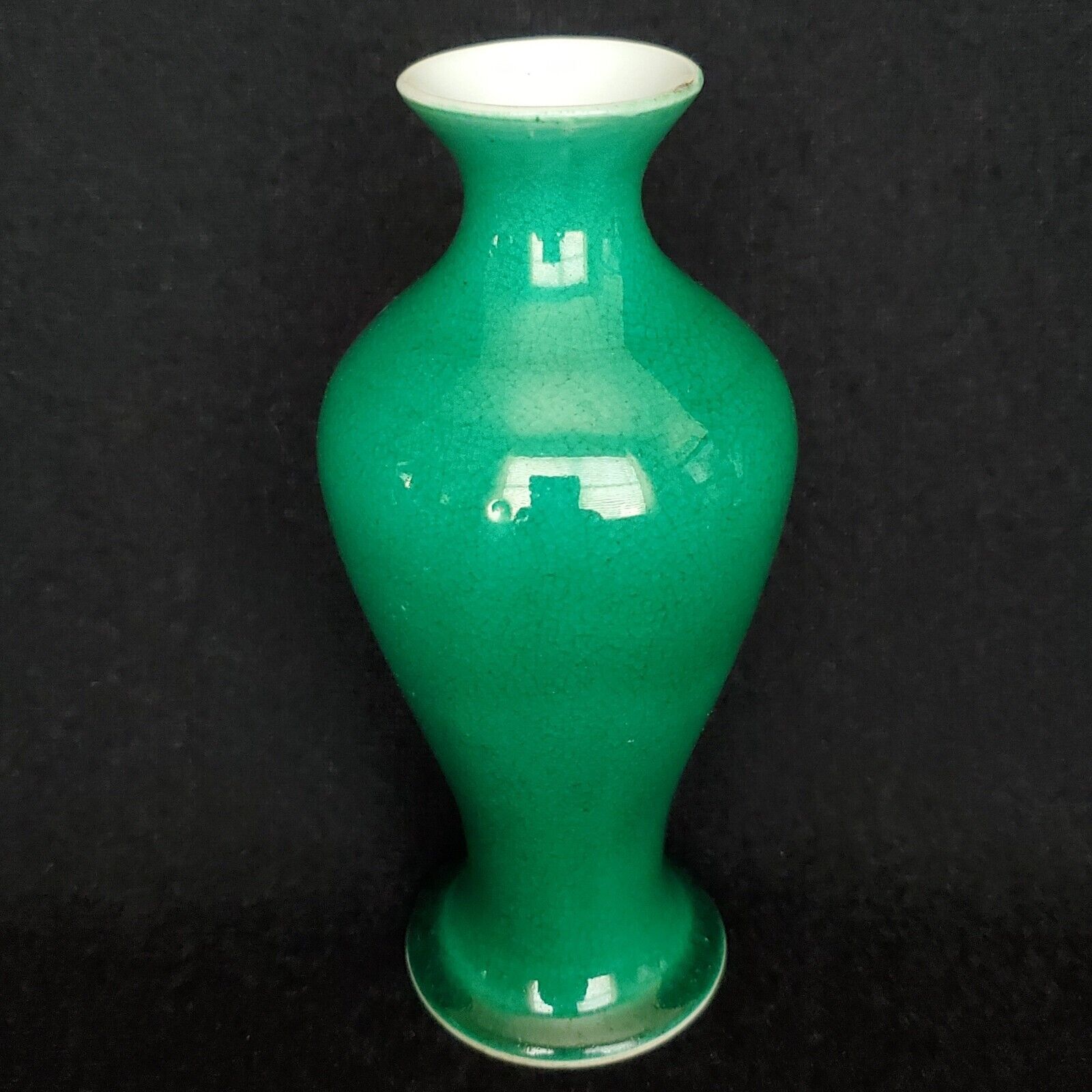 Chinese Emerald Green Porcelain Cabinet Vase 5-5/8\