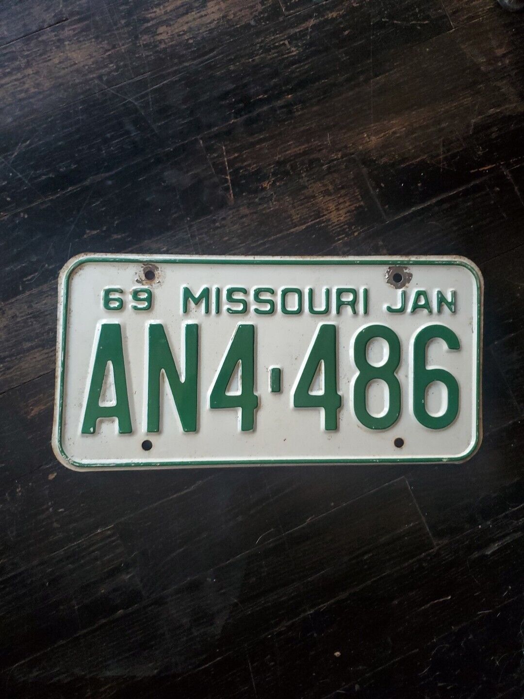 1969 Missouri License Plate Jan MO Man Cave Auto Collector AN4 486 Vintage VTG 