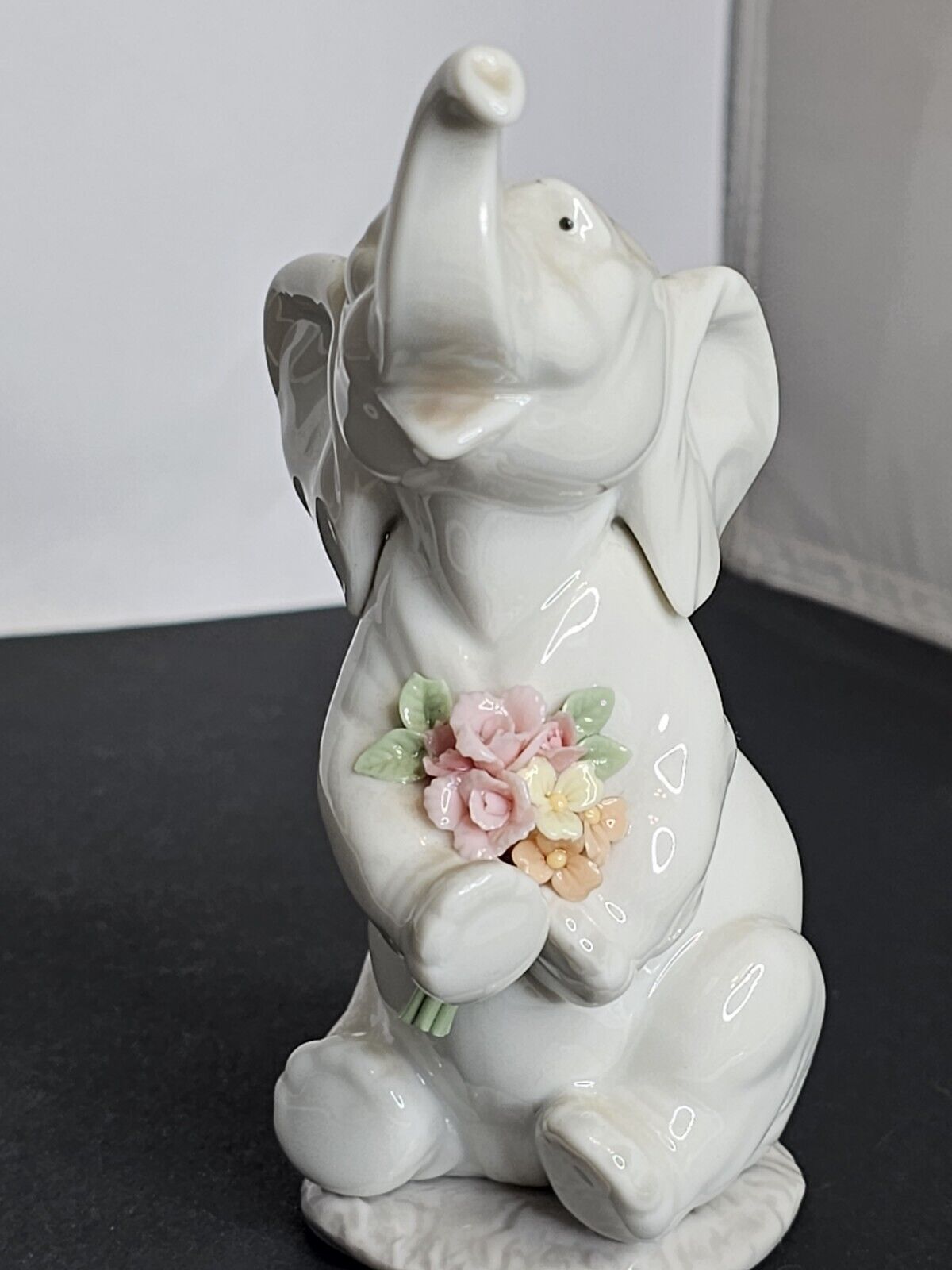 Lladro 6462 Lucky in Love Elephant with Flowers Porcelain Figurine