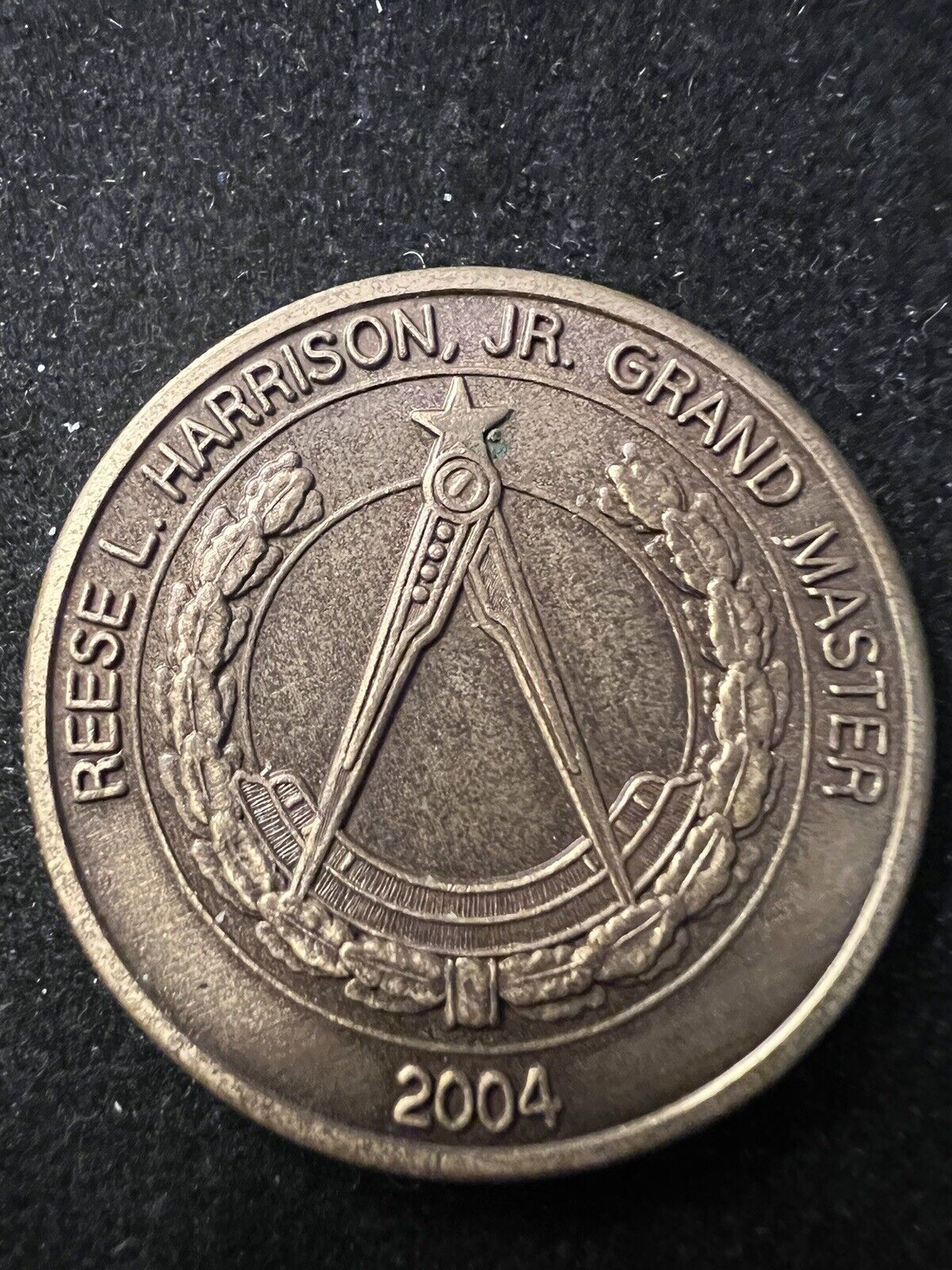 2004 A.F. & A.M. MASONIC COIN GRAND LODGE OF TEXAS REESE L HARRISON GRAND MASTER