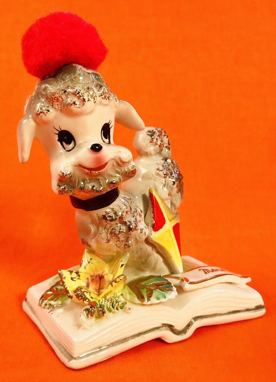 🐶 CUTE VTG Poodle Dog Kite March Birthday Norcrest Figurine 1950s Retro Kitsch
