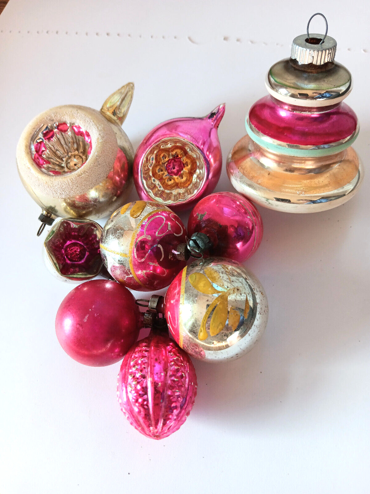 hot pink vintage Christmas ornaments mixed lot of 9 glass