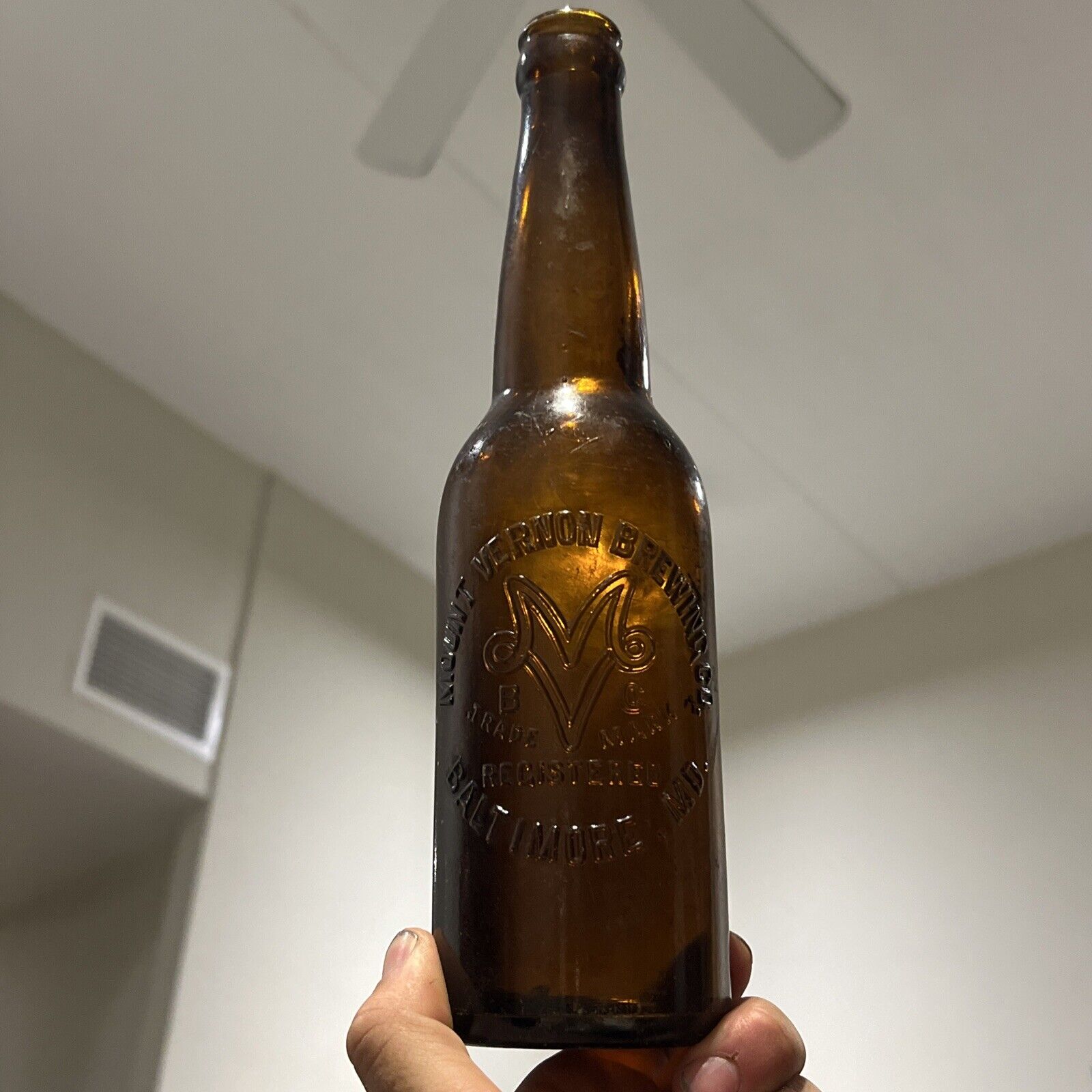 Antique Pre Pro Mount Vernon Brewing Co Baltimore MD Amber Beer Bottle Pint