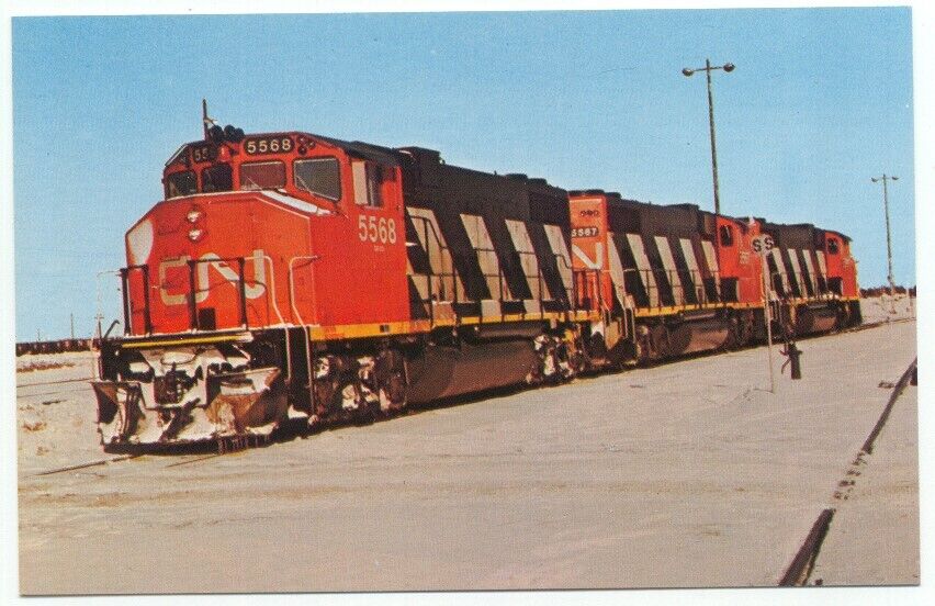 Canadian National Railroad Train Engine GMDD GP38-2 Locomotive 5568 Postcard