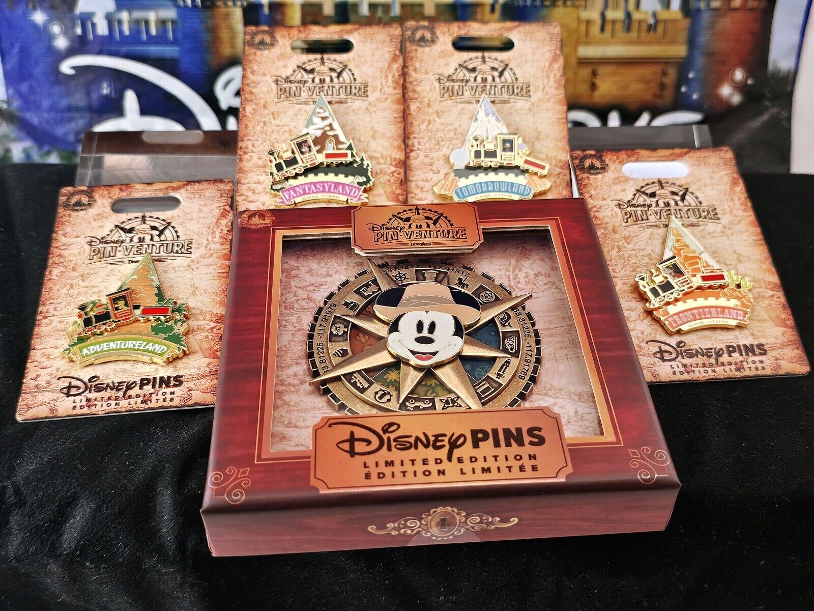 Disney Pin\'venture Super Jumbo Mickey Mouse + 4 Land Pinventure Pins LE 500/1500