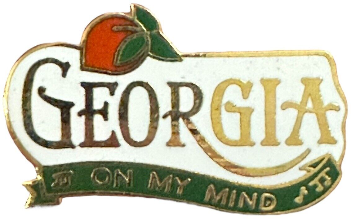 Vintage “ Georgia On My Mind” Peach State USA Souvenir Hat Lapel Pin PinBack.