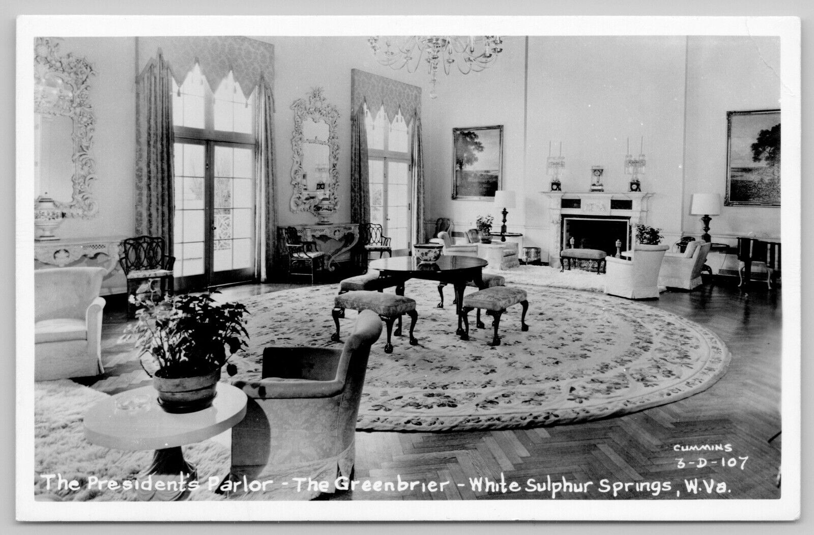 White Sulphur Springs West Virginia~Greenbrier Inn~President\'s Parlor~1950 RPPC