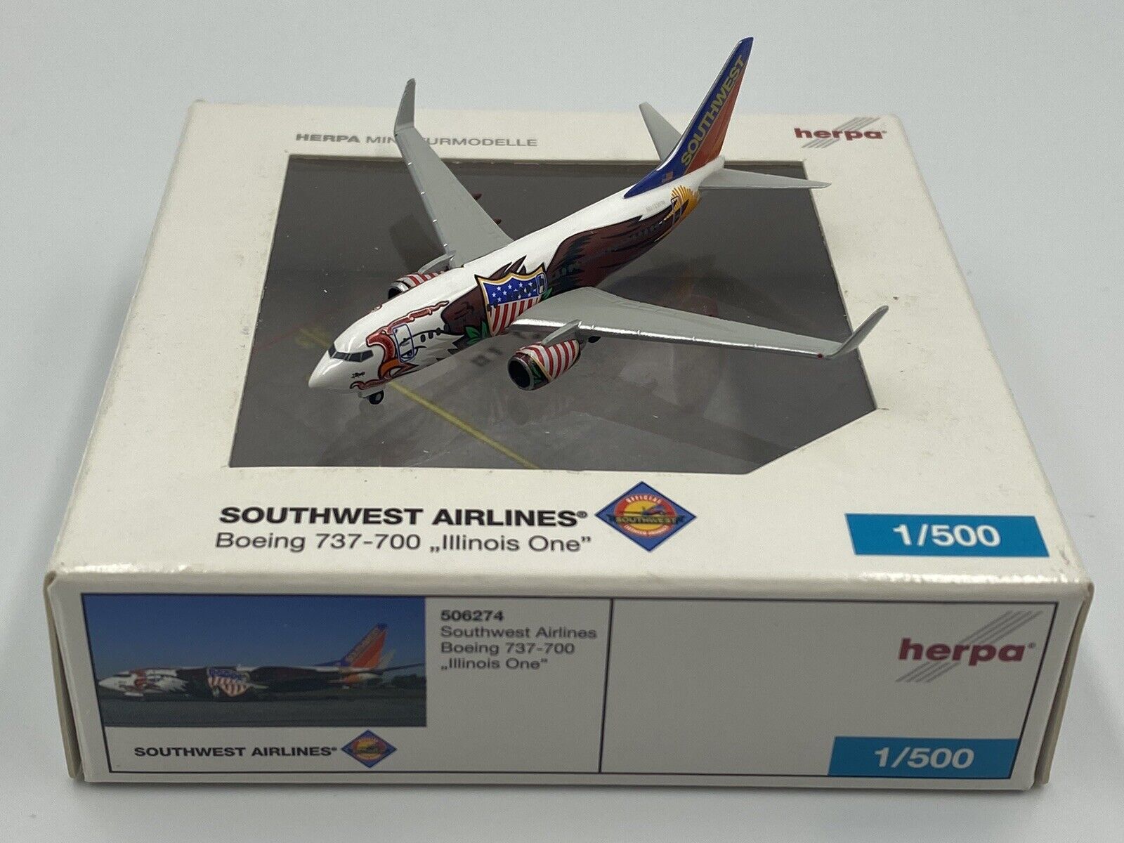 HERPA WINGS (506274) 1:500 SOUTHWEST AIRLINES BOEING 737-700 ILLINOIS ONE BOXED