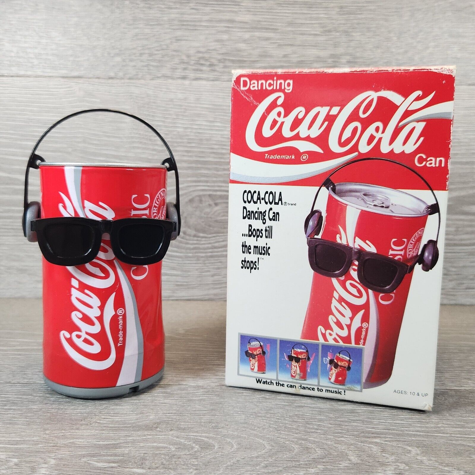 Vintage 1989 Coca-Cola Classic Dancing Coke Can  w/ Original Box *READ