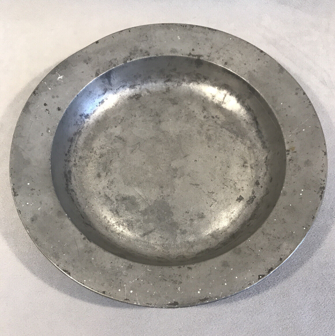 PV04851 Antique 18th Century London Pewter Wide Rimmed Bowl