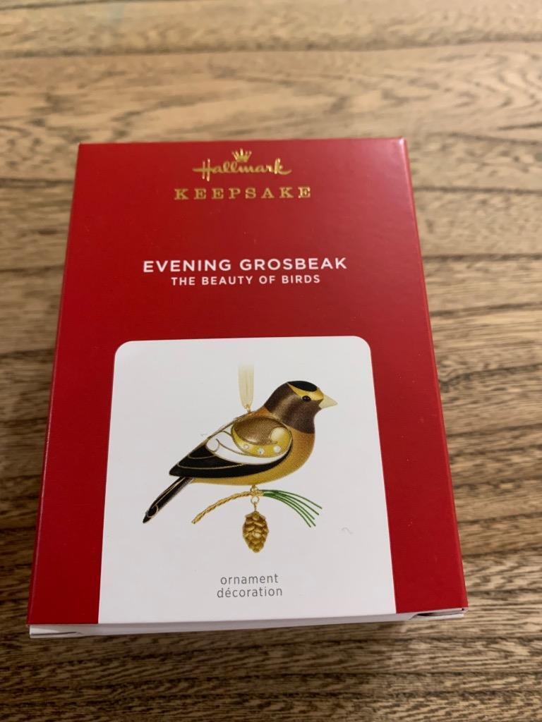 Hallmark Keepsake Ornament 2021 Beauty of Birds Evening Grosbeak 17th #17 Series