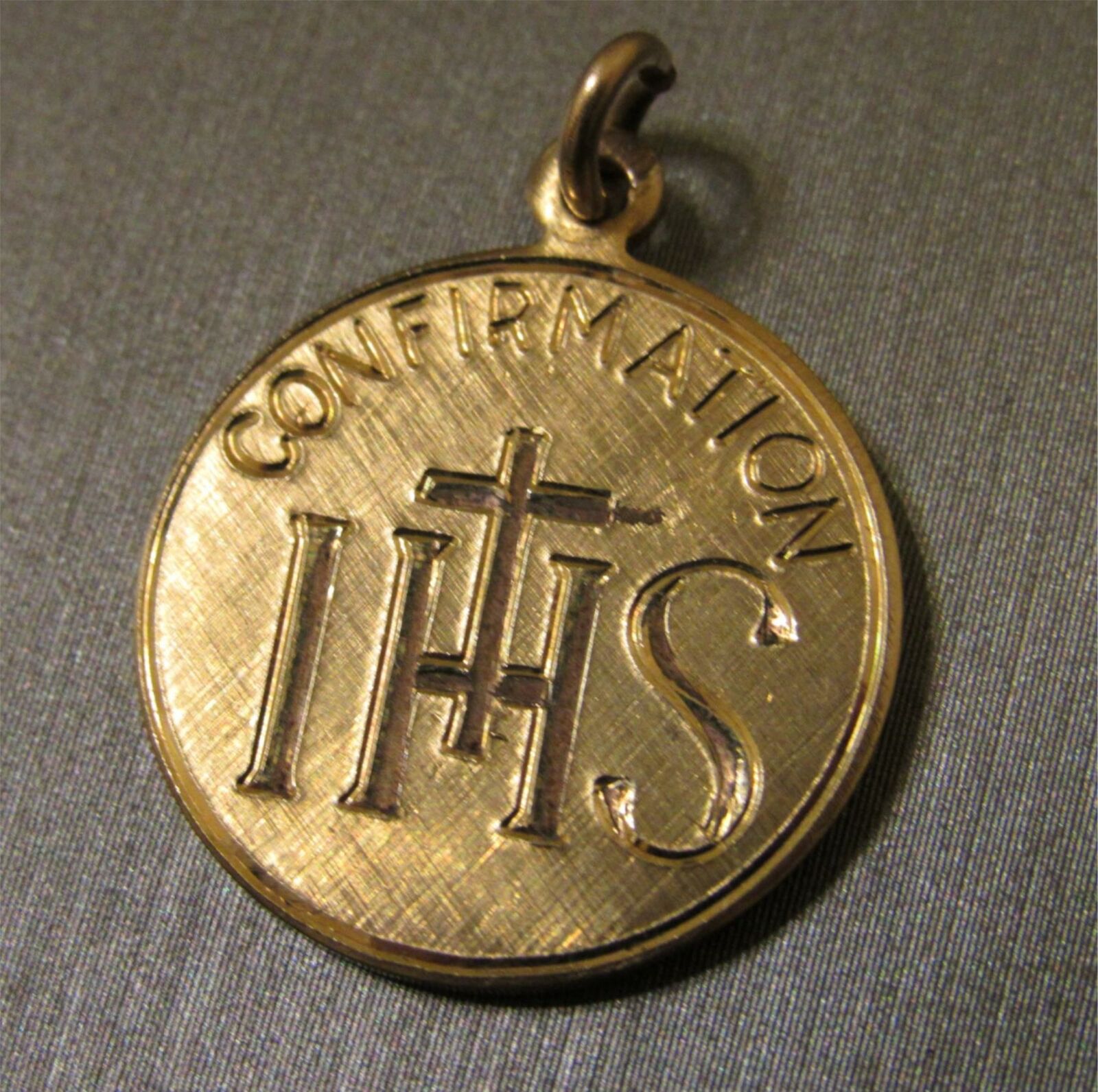 Vintage Creed 1/20 12k GF Gold Filled IHS Confirmation Etched Medal Charm 3g