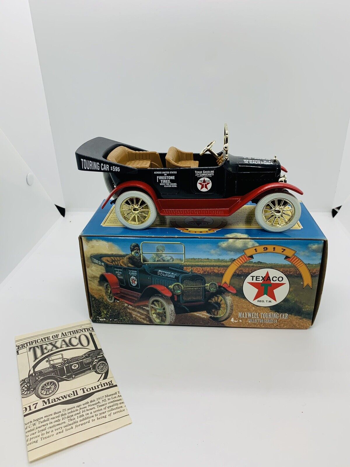VINTAGE Texaco 1917 Maxwell Touring Car - NIB- ERTL - Die Cast Coin Bank#1207