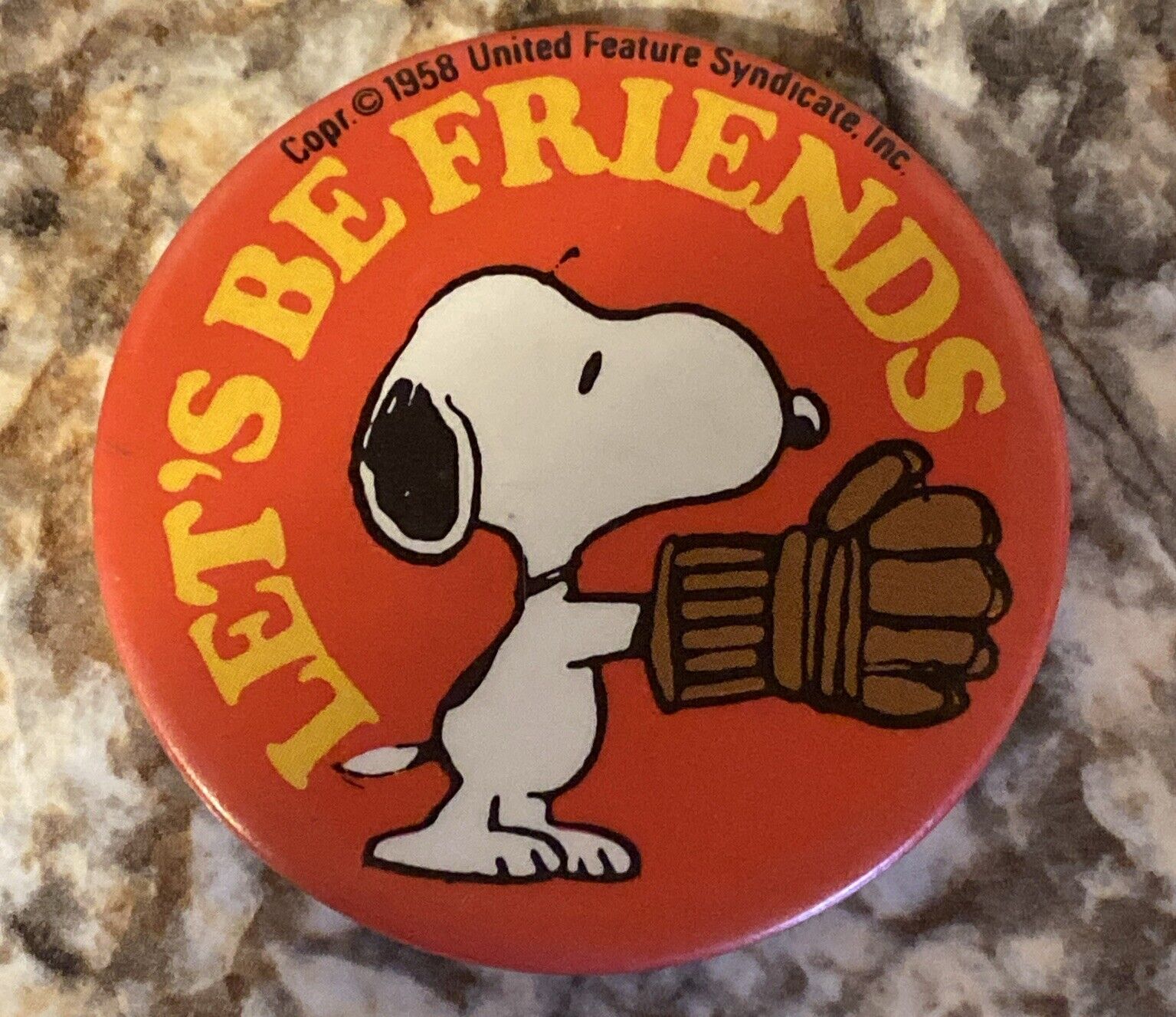 VTG 1958 Snoopy “Let’s Be Friends” Button Pin
