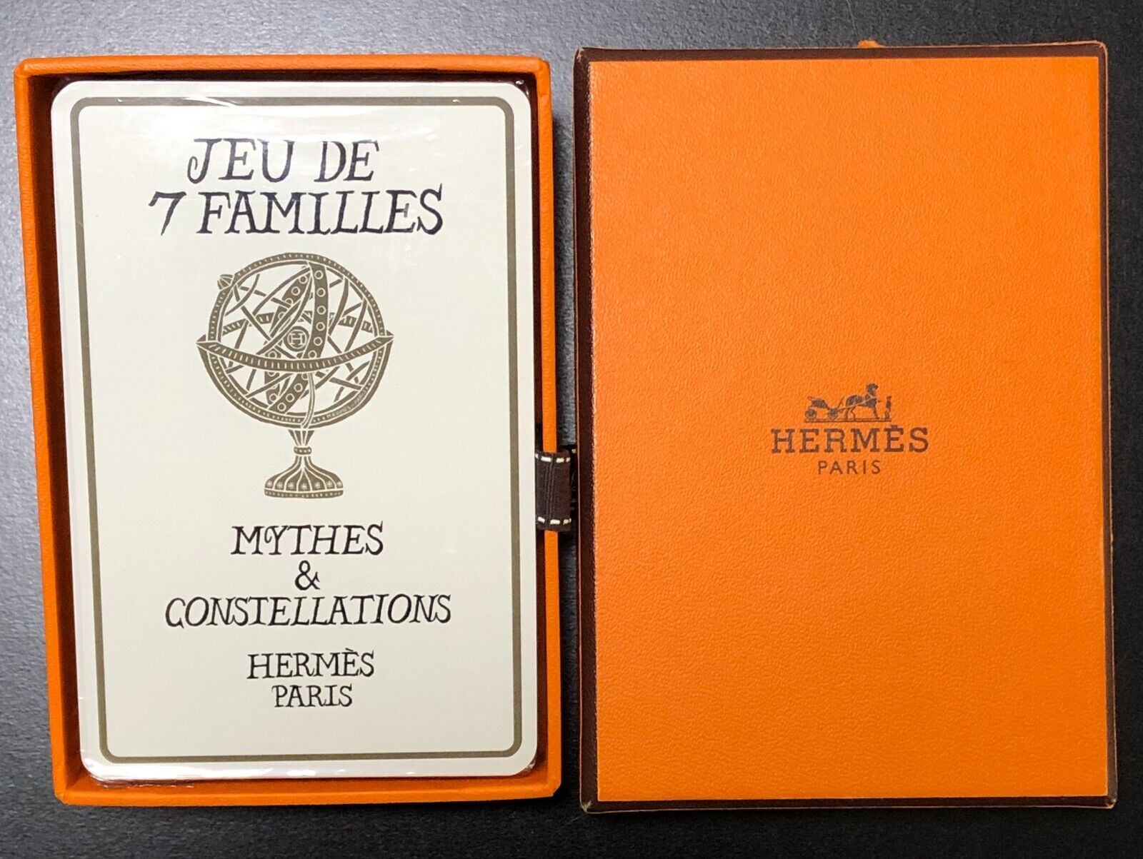 Stored Item HERMES Jeu De 7 Familles Mythes & Constellations Happy Families Game