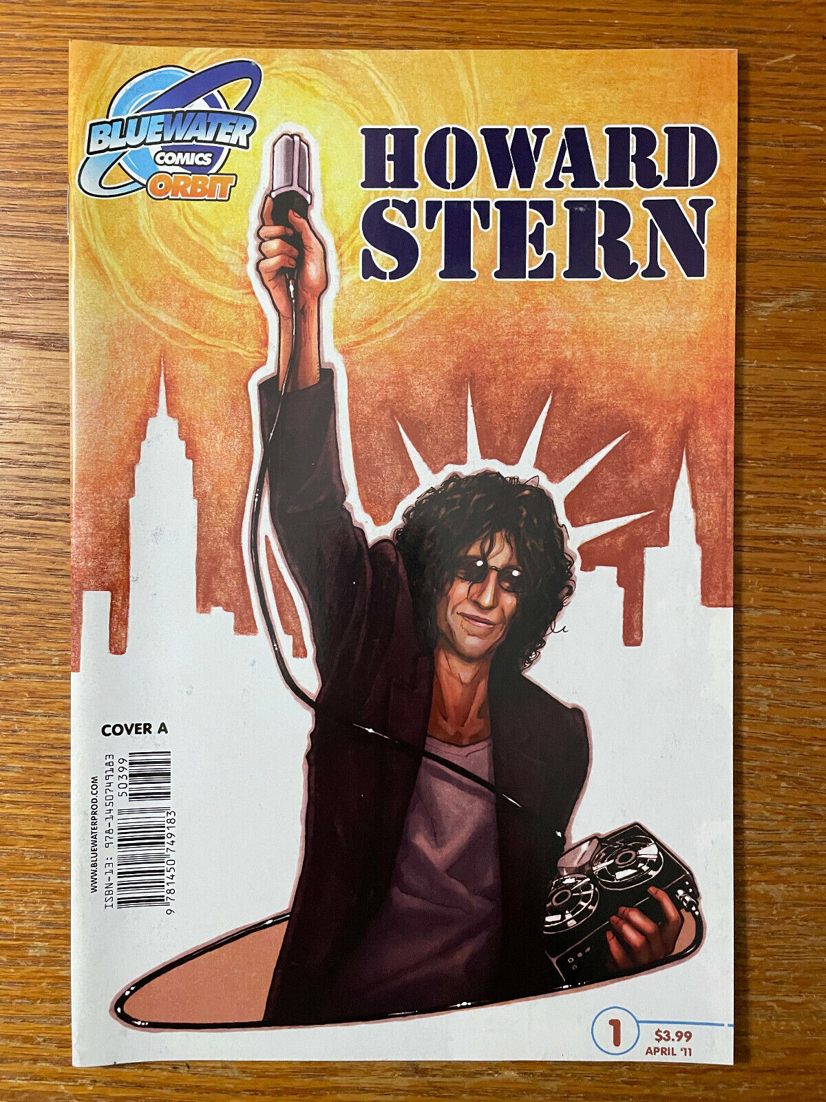 Orbit Howard Stern #1 Cover A Bluewater Comics 2011 NM