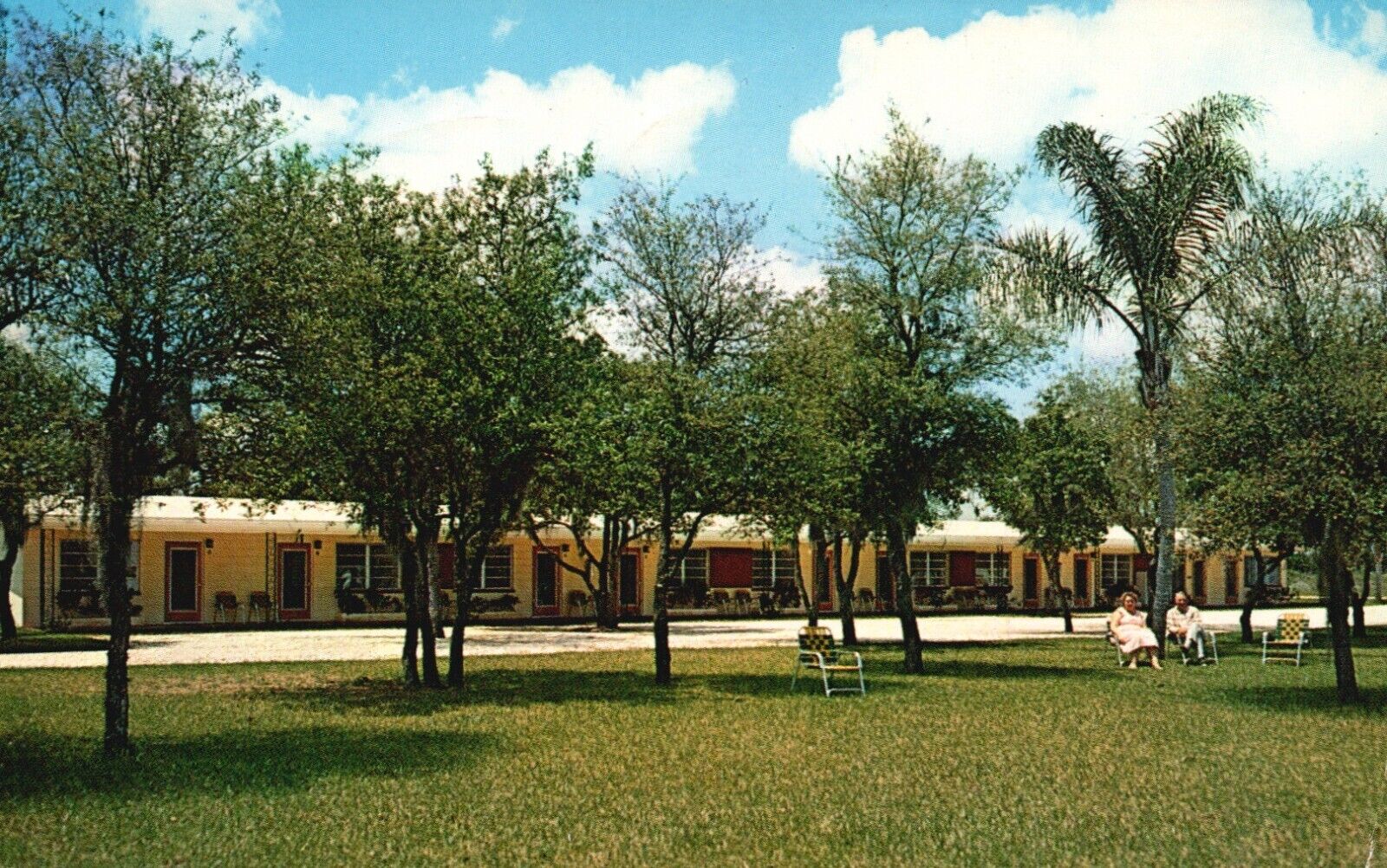 Postcard FL South Avon Park Florida Southernaire Motel 1960 Vintage PC f6352